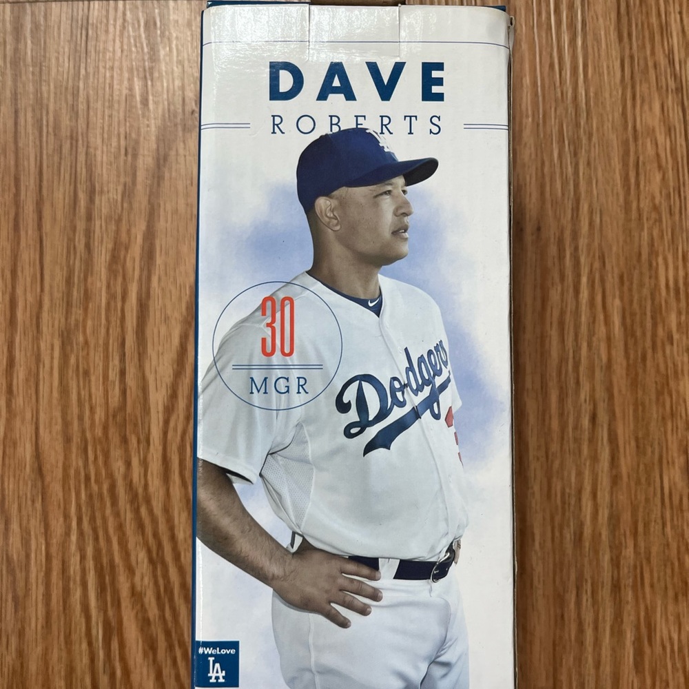 Bobblehead - Picture 2 of 12